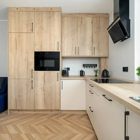 Elegancki I Przytulny Z Balkonem W Poznaniu By Renters Appartamento