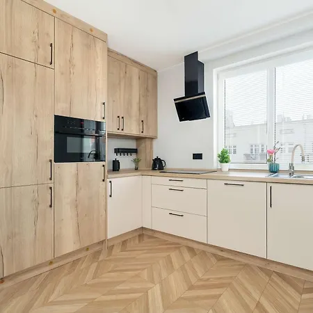 Appartamento Elegancki I Przytulny Z Balkonem W Poznaniu By Renters *